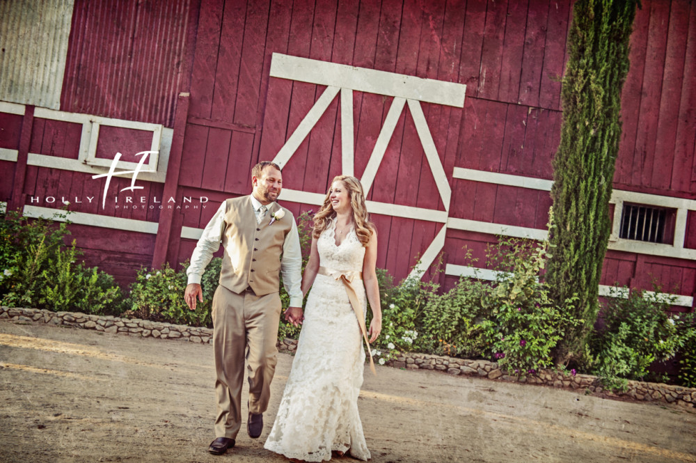 Amazing barn wedding at Quail Haven Farms in Vista CA