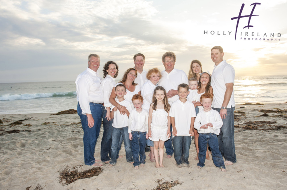 Large group family photography in San Diego CA