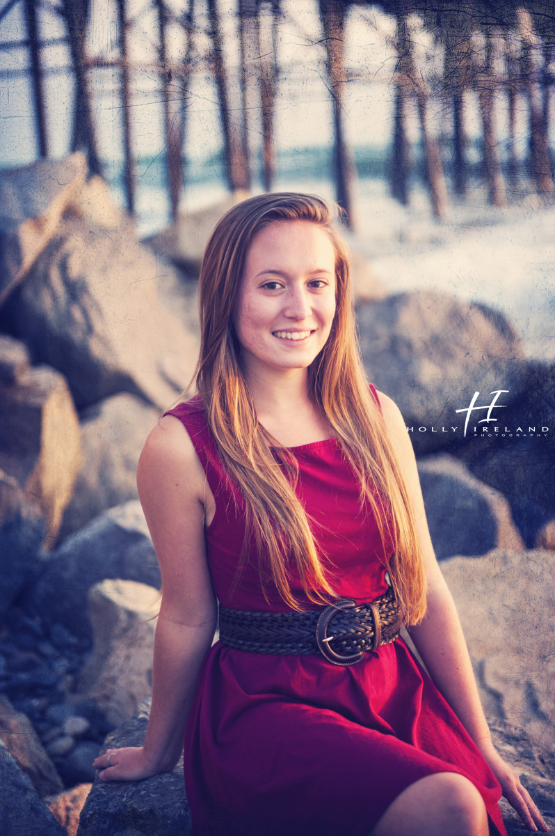 Carly's high school senior photos at the beach in San Diego