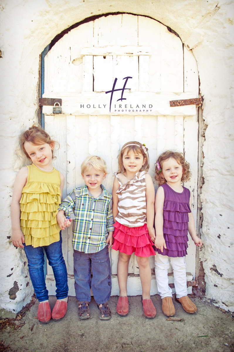 Adorable sibling photos in Carlsbad CA www.hollyireland.com