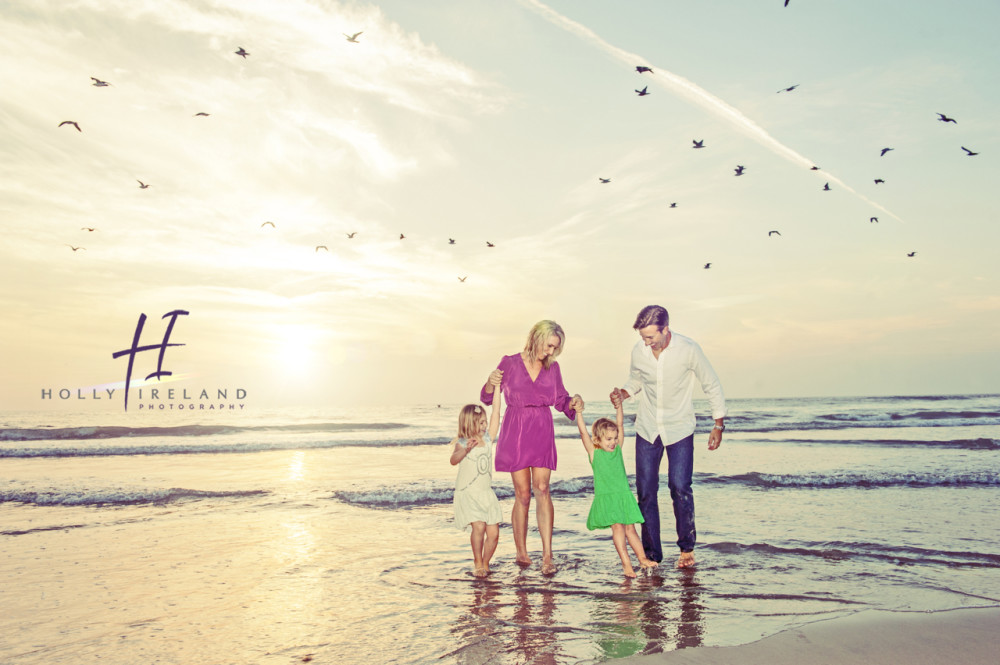 Amazing sunset beach family photography in SAn diego