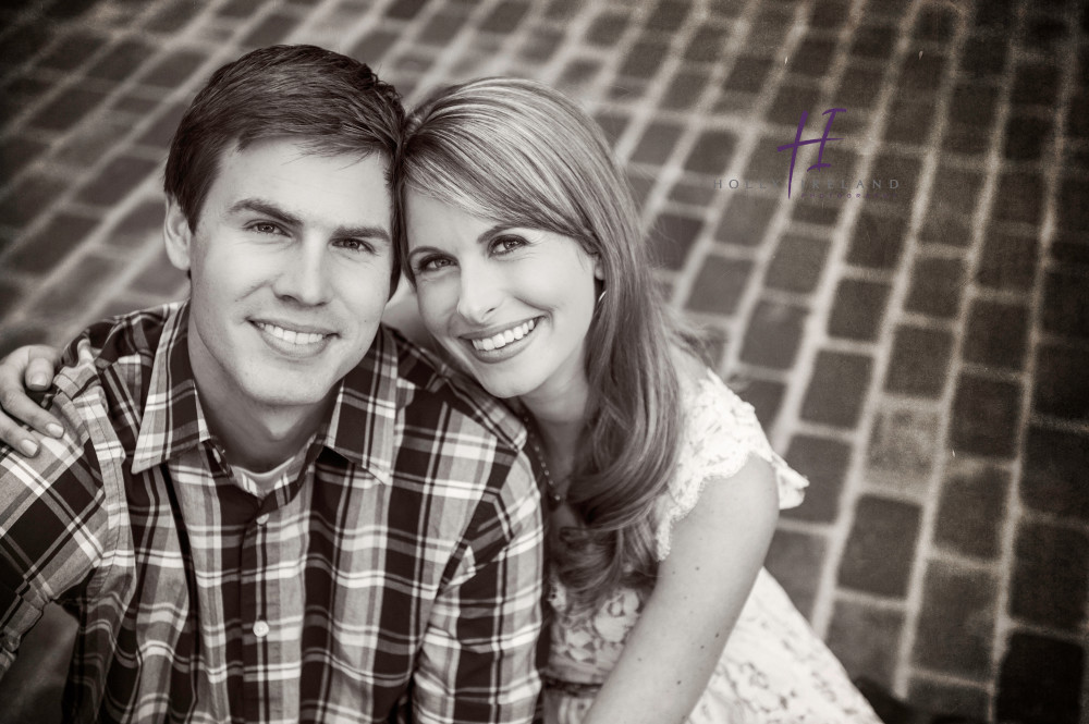 Romanitc San Diego engagement picnic photos