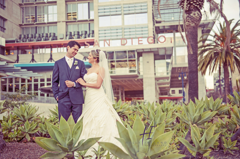 San Diego bride and groom wedding photographers