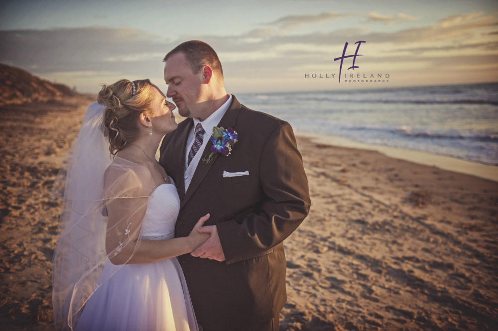 bride and groom beach wedding photos