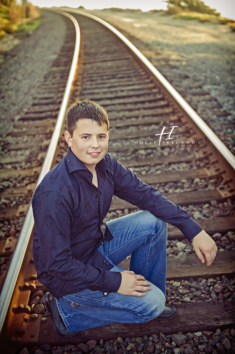 fun train track photos of Alex high school senior