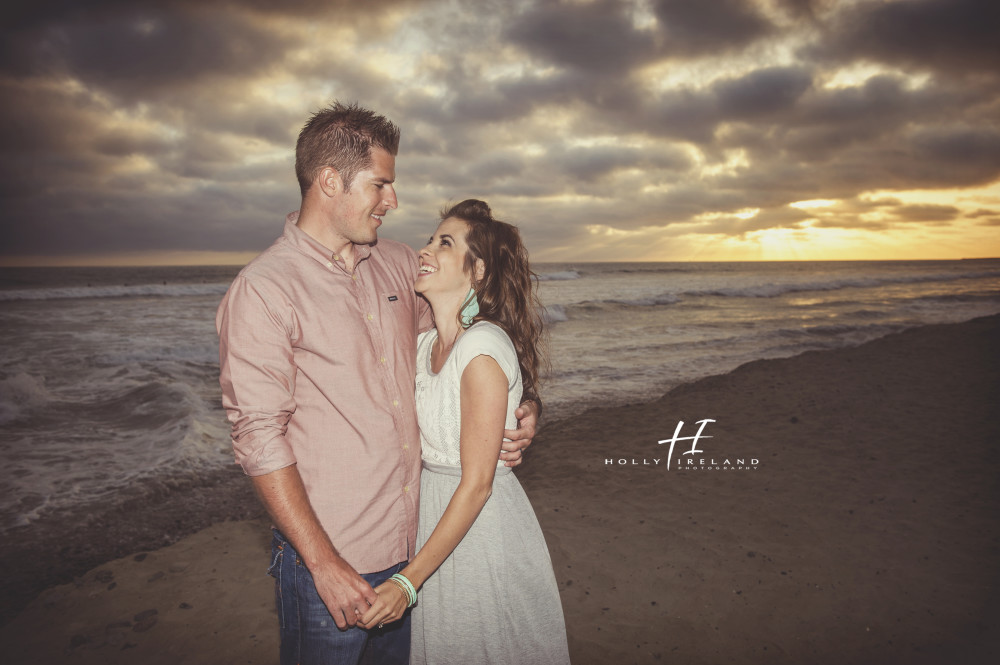 creative engagement sunset beach photos