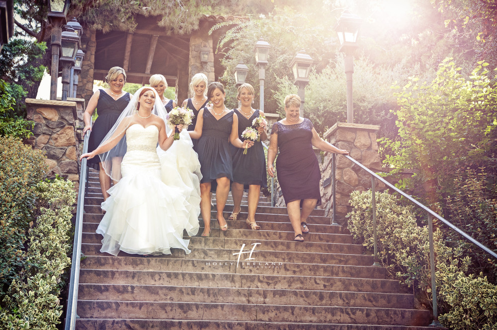 Fun bridal party photo ideas for weddings