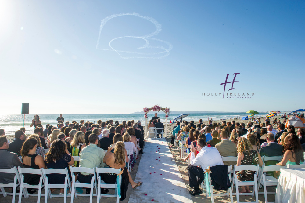 Amazing beach ceremony in San Diego