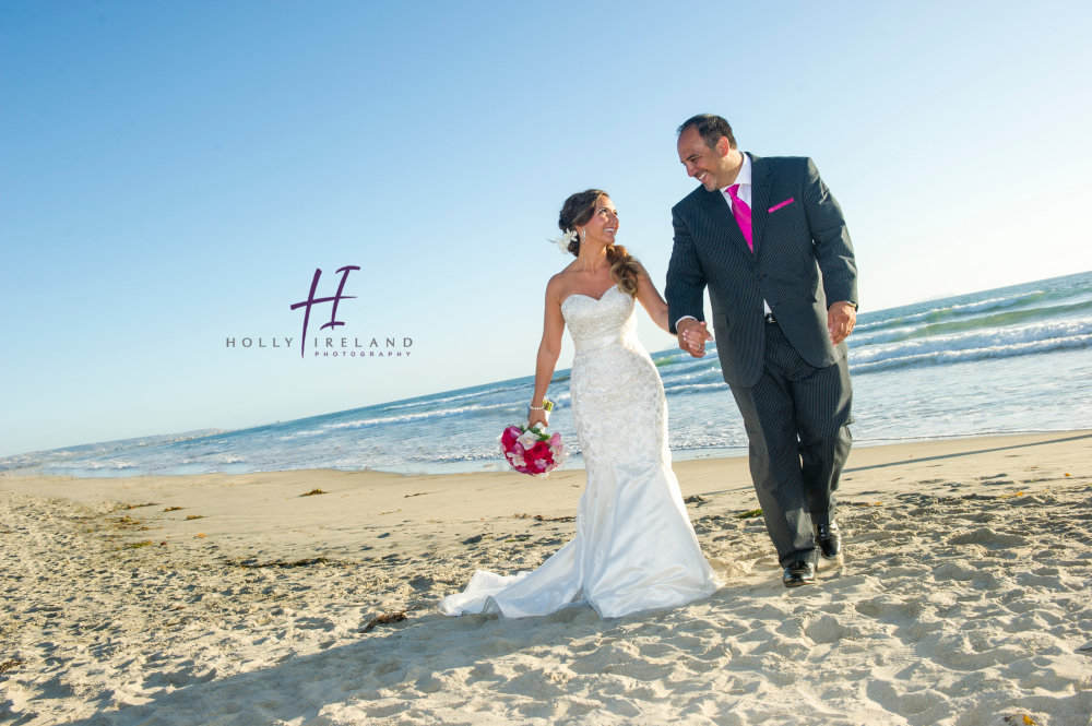 Coronado beach wedding photographer and photos with a bride and groom