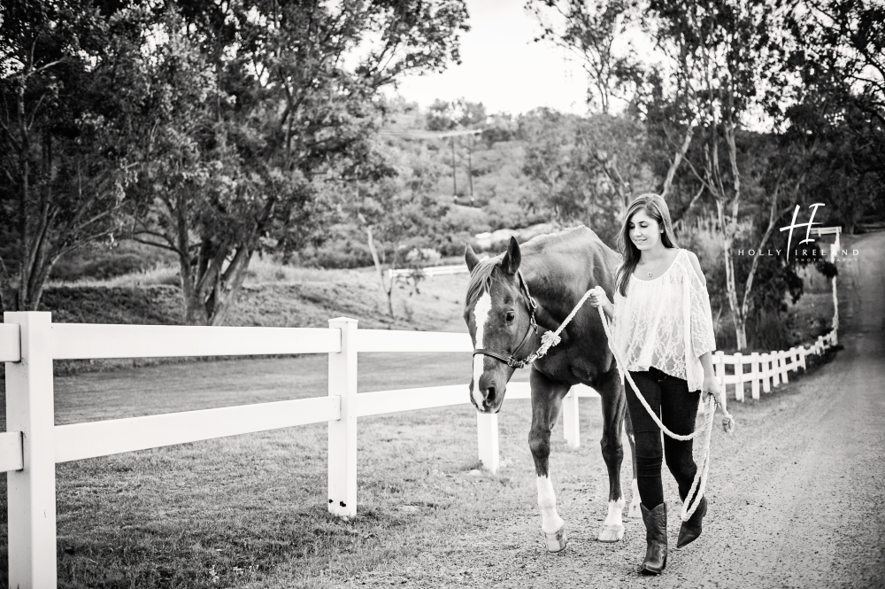 Fun high School photo shoot with Ally and her horse in San Diego Ca