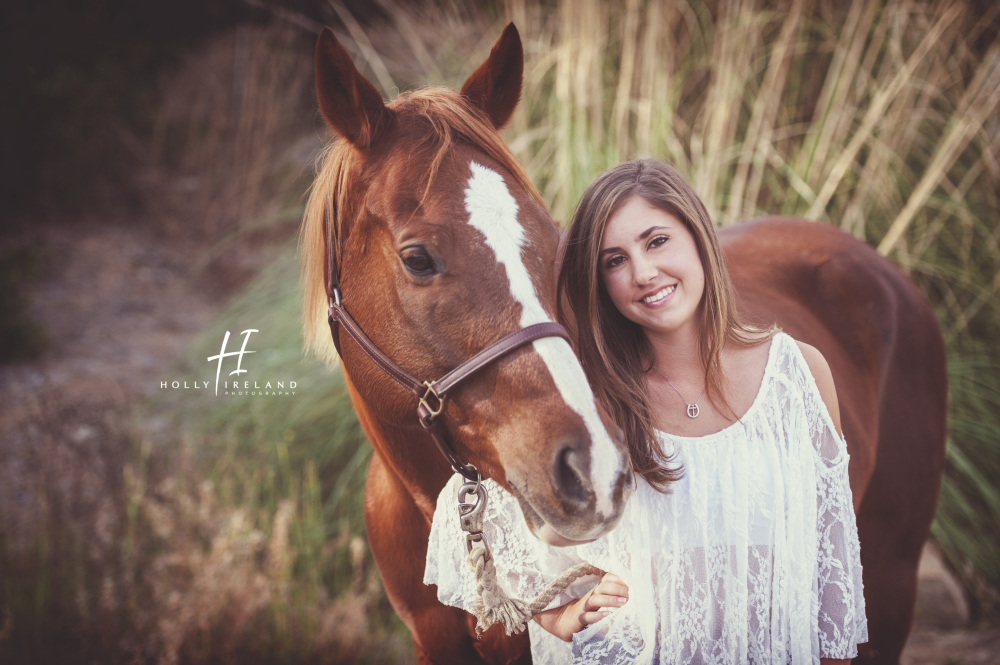 Fun high School photo shoot with Ally and her horse in San Diego Ca creative and candid