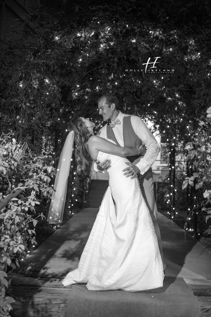 romantic black and white wedding photos at Green Gable Estate San Marcos