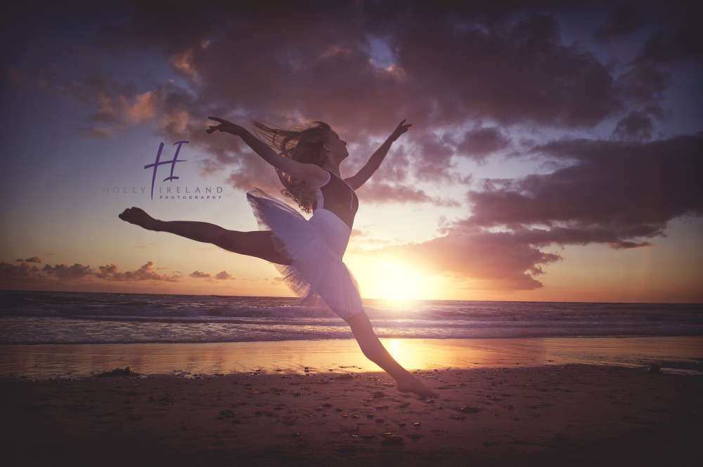 Dancer jumping at the beach photos in San Diego CA