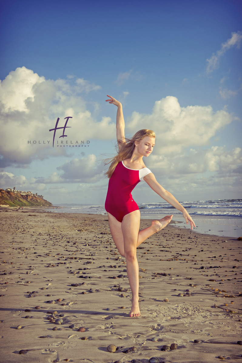 Dancer jumping at the beach photos in San Diego CA