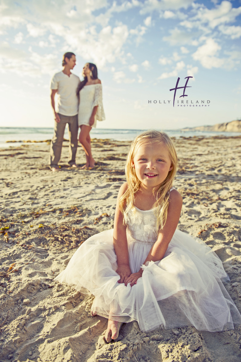 Sunset La Jolla Scripps Pier Family Photos by Holly Ireland Photography