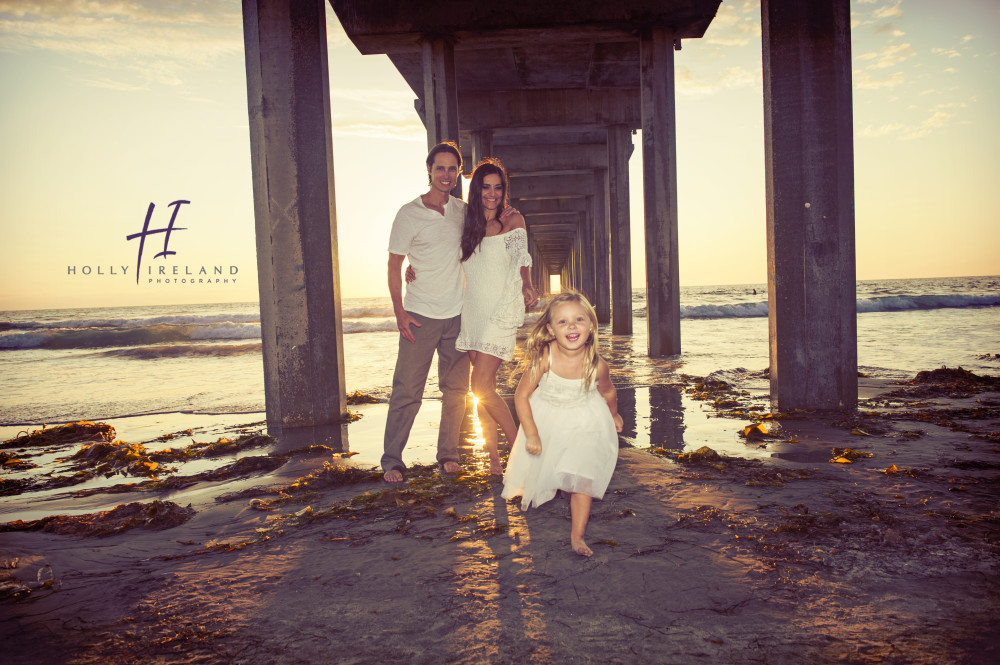 Sunset La Jolla Scripps Pier Family Photos by Holly Ireland Photography