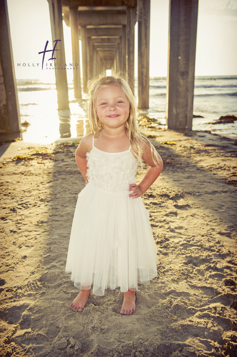 Sunset La Jolla Scripps Pier Family Photos by Holly Ireland Photography