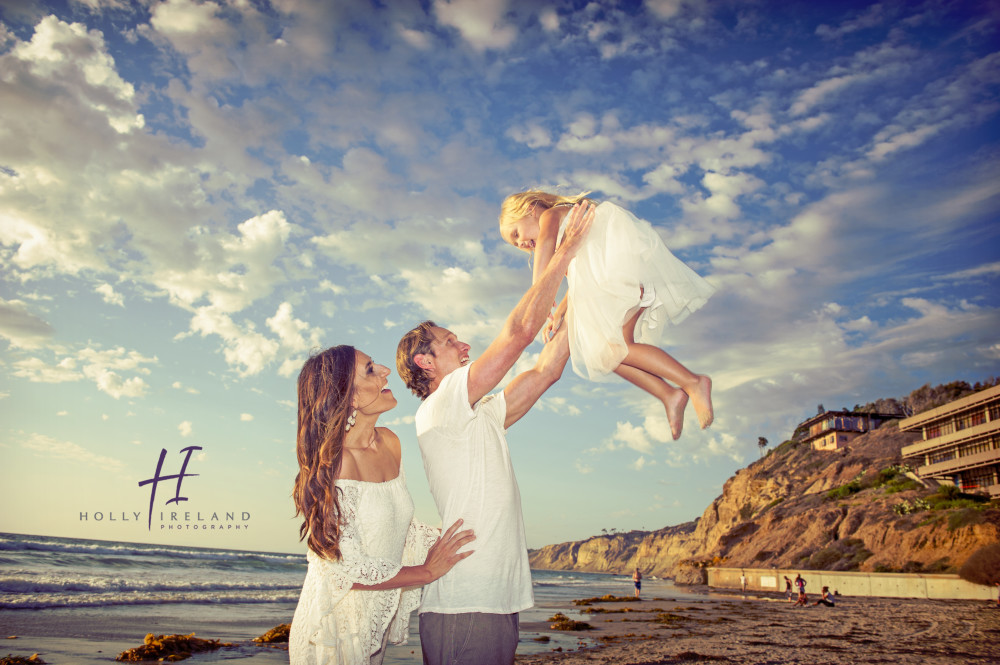 Sunset La Jolla Scripps Pier Family Photos by Holly Ireland Photography