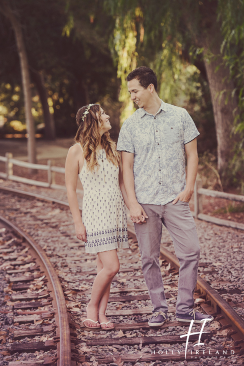 powaytrainpark-engagement-photos15