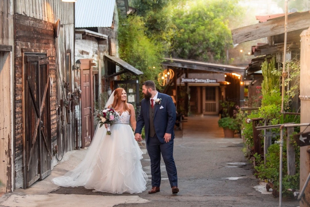 Bernardo Winery wedding photographers. Rancho Bernardo Inn Wedding Photos